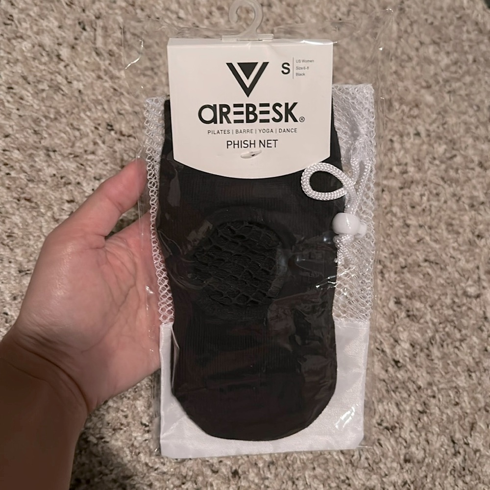 Arebesk Phish Net Socks in Black- Size Small NWT